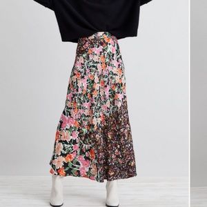 George Printed MIDI Skirt